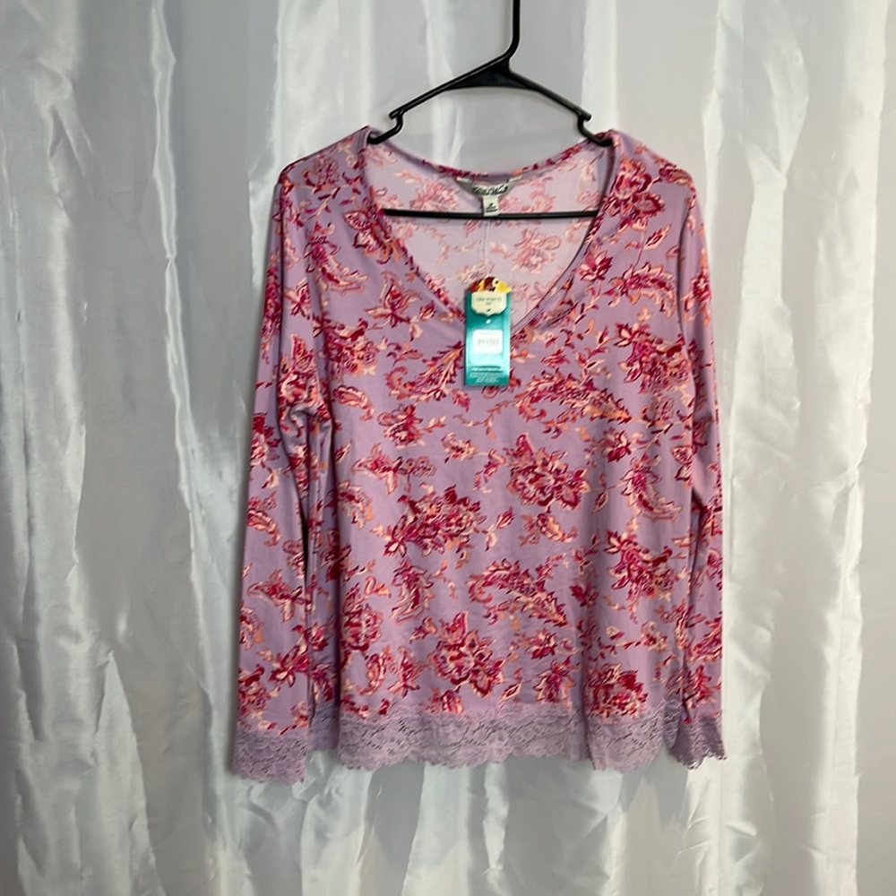 Women’s lilac print pj set. 1884